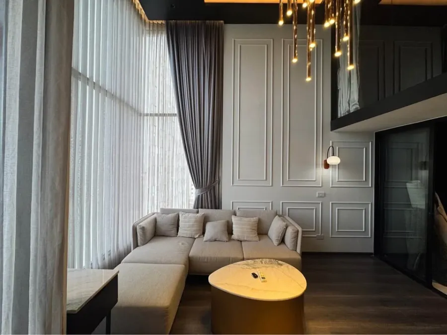 For rent: Knightsbridge Space Ratchayothin, 19th floor, corner room, north facing, fully furnished with built-in furniture. Don't miss out!