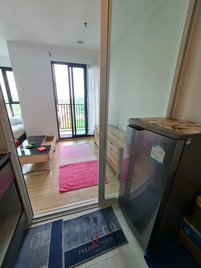 Condo for rent, The Base Rama 9 - Ramkhamhaeng, the room is divided into proportions. Price is tangible, hurry to move and reserve.