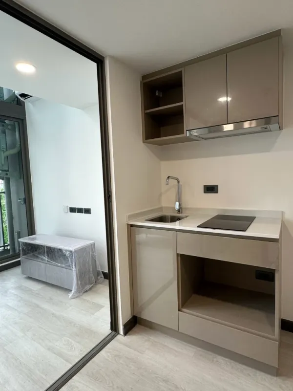 ให้เช่า Groove Vibes Ladprao 18 คอนโด Duplex Loft เพดานสูง โปร่ง โล่ง หน้าต่างหันทิศเหนือ แดดไม่แรง ห้องไม่ร้อน