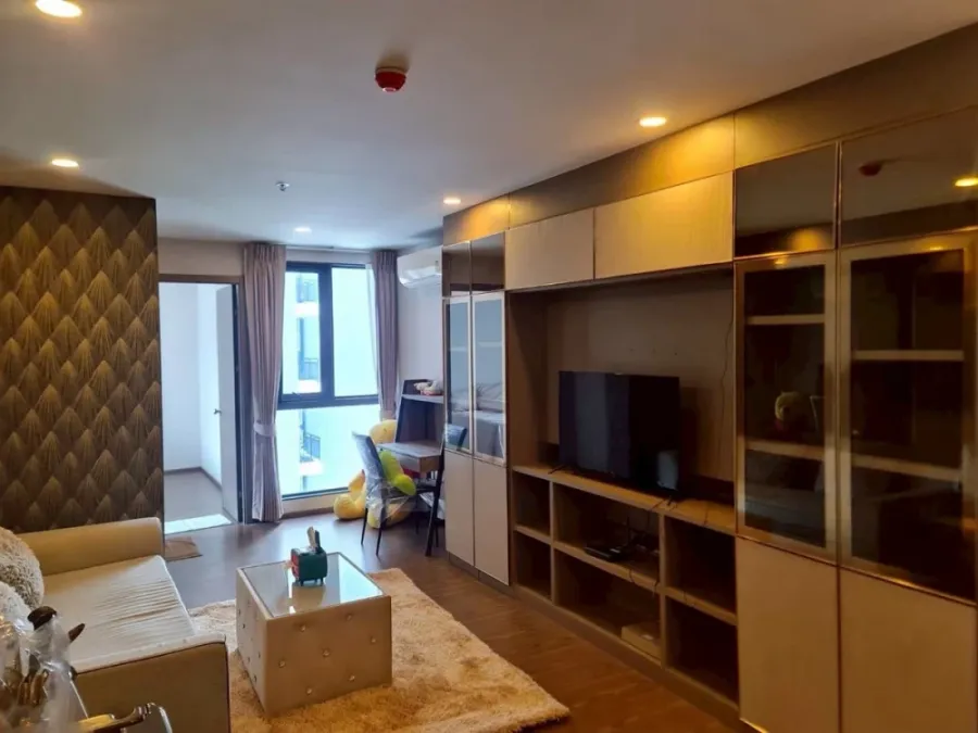 For rent: Artisan Ratchada. Beautifully furnished room, ready to move in. Book now! (Quickly!)