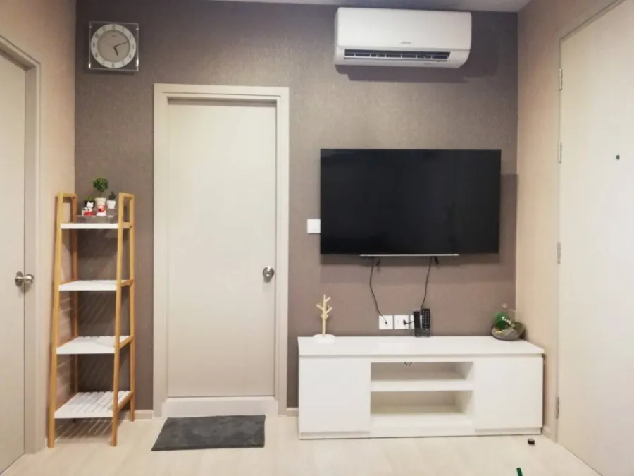 Sell / rent Condo Life Sukhumvit 48, convenient transportation, furniture is ready, don't wait.