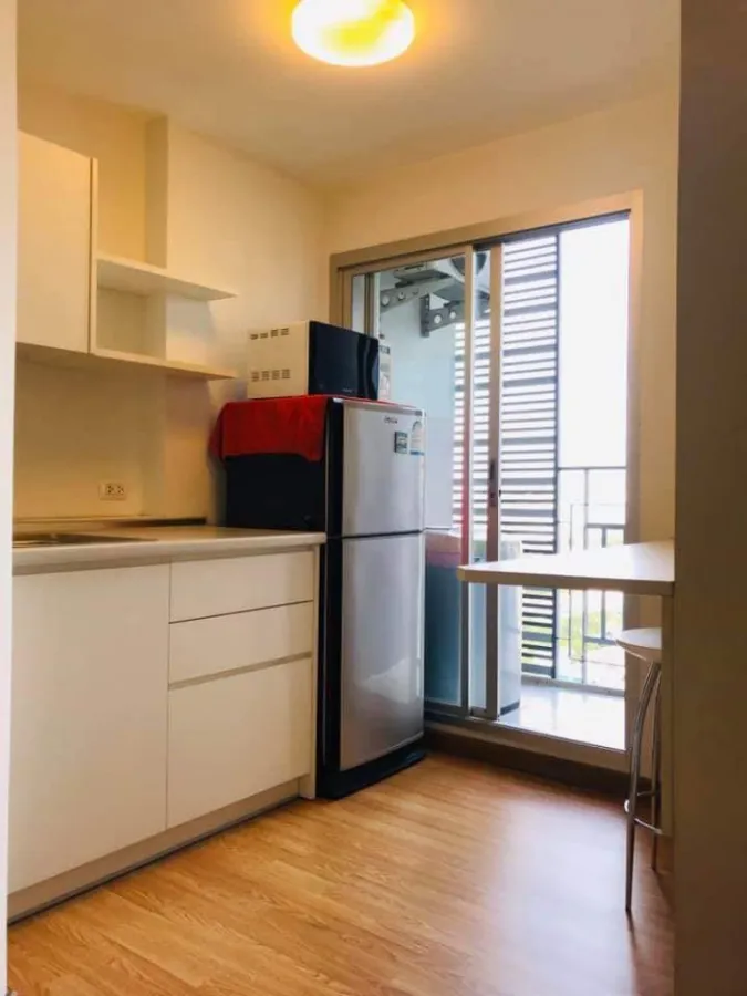 Condo for sale, The Trust Residence Pinklao (Borommaratchachonnani), fully furnished, pool view, book now !!