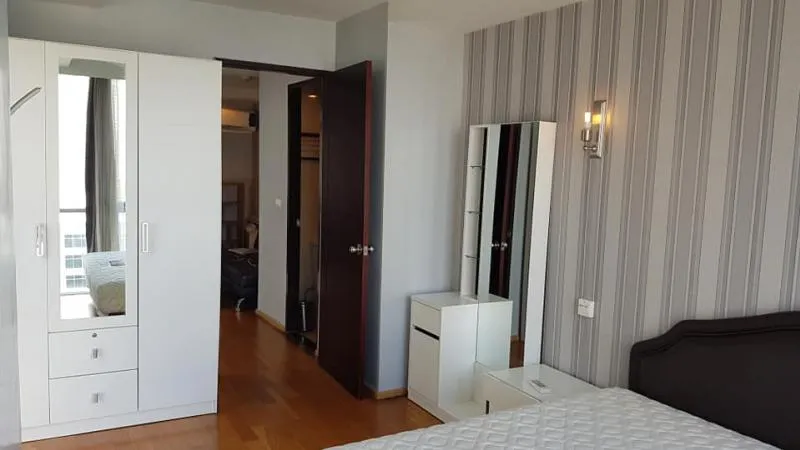 Abstracts Phahonyothin Park for rent, corner room, fully furnished, beautiful, 1 bedroom, 45 sq m. Very big room, like it, hurry up!