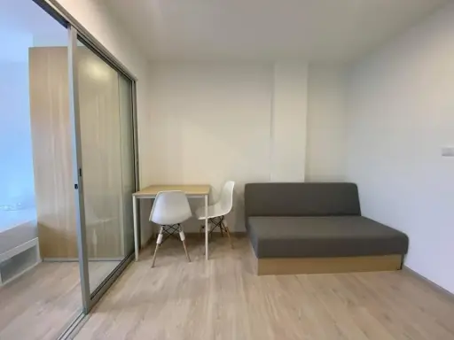 For rent: Sena Kit Theparak - Bang Bo, complete with furniture and electrical appliances, just bring your own stuff and you can move in!