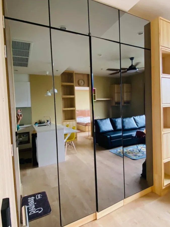 Condo for rent, Noble Be 19, corner room, near BTS Asoke and shopping center. Don't miss it!!