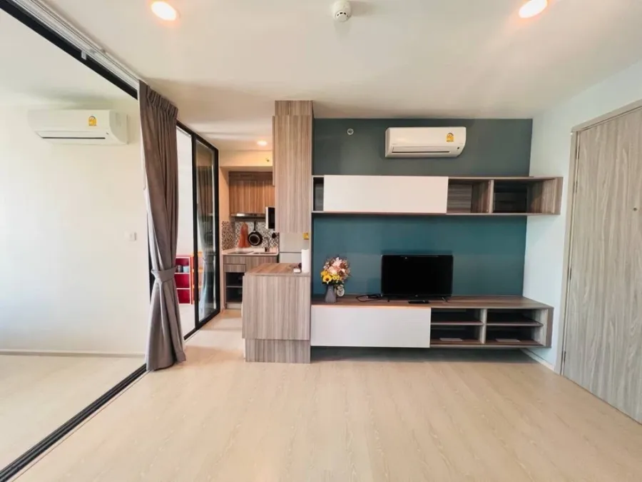 ขาย Knightsbridge Phaholyothin-Interchange ชั้น 10 ห้องมุม แต่งครบ จองเลย