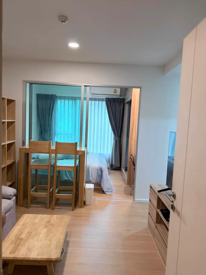Happy Condo Donmuang The Terminal for rent. The unit has separate partitions, creating well-defined zones. Convenient and complete amenities all in on