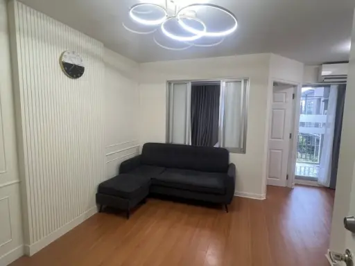 For rent Lumpini Condotown Bodindecha-Ramkhamhaeng ห้องพร้อมอยู่ เฟอร์ เครื่องใช้ไฟฟ้าครบ ย้ายเลย images