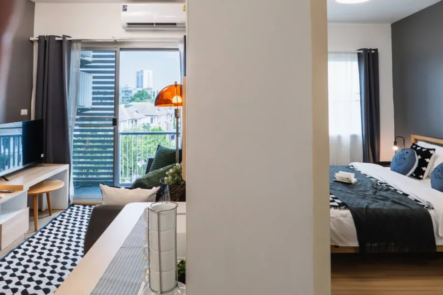 Condo for sale: A Space Play Ratchada-Sutthisan. Fully furnished in Modern Scandinavian style, emphasizing simplicity, warmth, and comfort, creating a