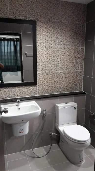 For rent: G Condo Sriracha, corner unit facing the train tracks, at a very affordable price. You definitely need to book!