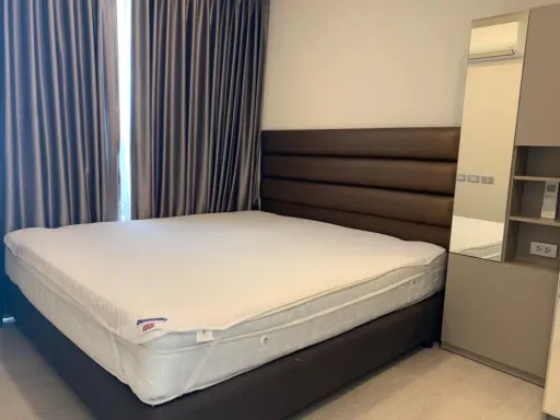 For rent!! Condo Vtara Sukhumvit 36, 6th floor, Building A, spacious room, ready to move in, good location, don't miss it!!