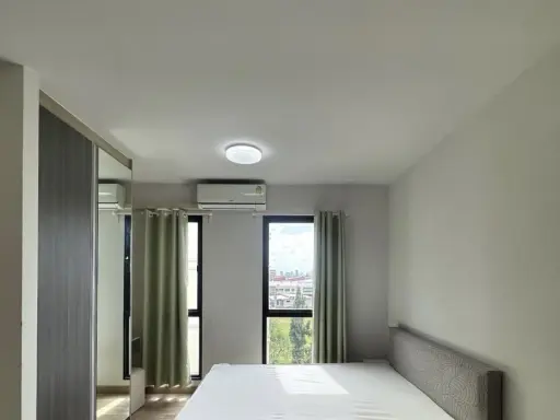 Unio Sukhumvit 72 for sale, nice room, good location, convenient transportation, comes with complete furniture, hurry and reserve now!