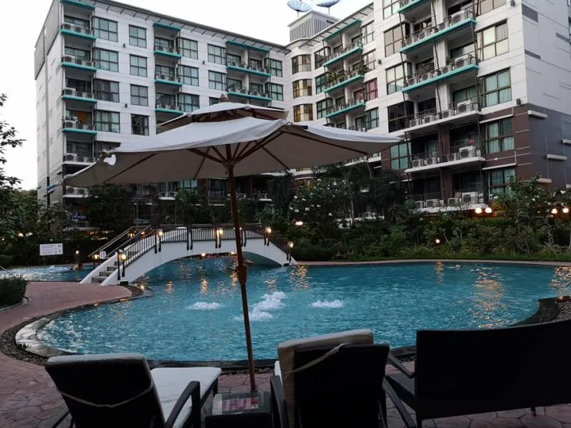 Condo for rent, Summer Garden Chaengwattana 19, purple-white tone room, super bright Come on, don't miss it