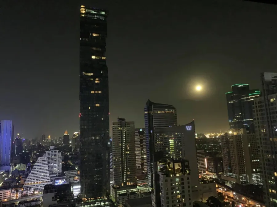 ให้เช่าคอนโด คอนโด ดิ แอดเดรส สาทร ชั้นสูง วิวสวย พร้อมอยู่!!