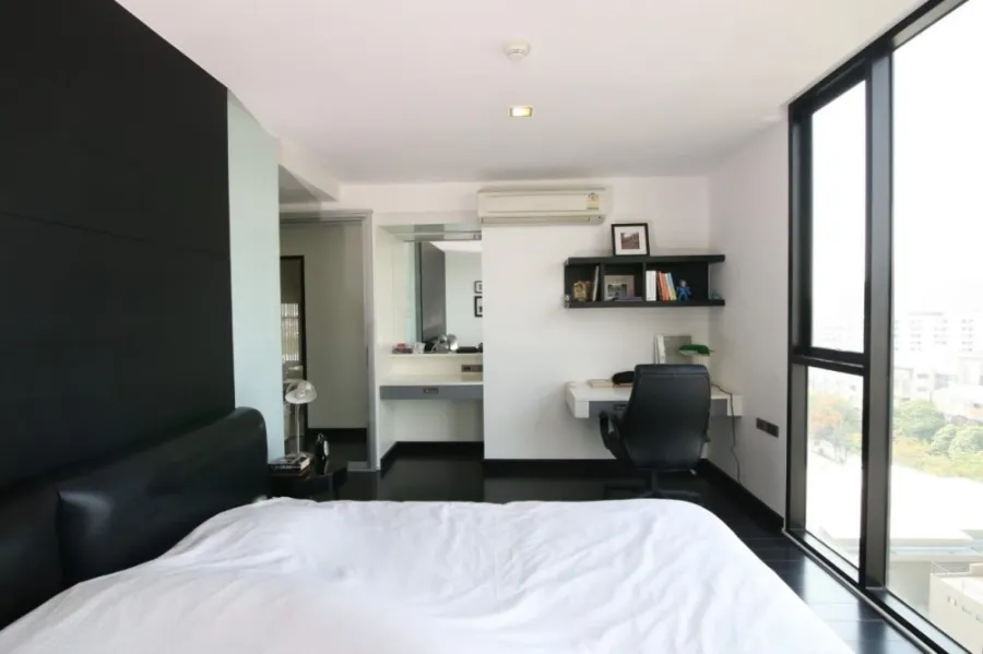 ขาย The Alcove Thonglor ห้องตกแต่งคุมโทน สไตล์โมเดิร์น น่าอยู่สุดๆ สนใจ รีบจับจองเป็นเจ้าของเลย