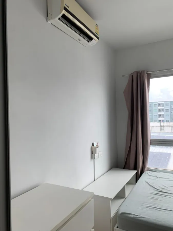 Condo for rent The Kith Light Bangkadi-Tiwanon. The room is divided into proportions. Simple but pleasant decoration. Book now.