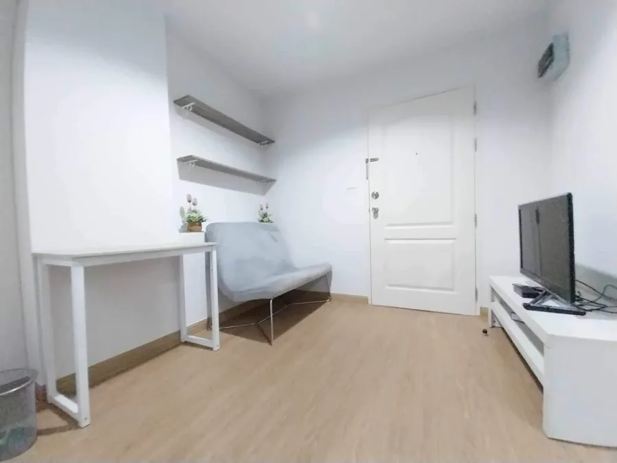 ให้เช่า Lumpini Condo Town Ramintra – Nawamin ห้องน่าอยู่ เฟอร์พร้อม ชั้นสูง จองเลย