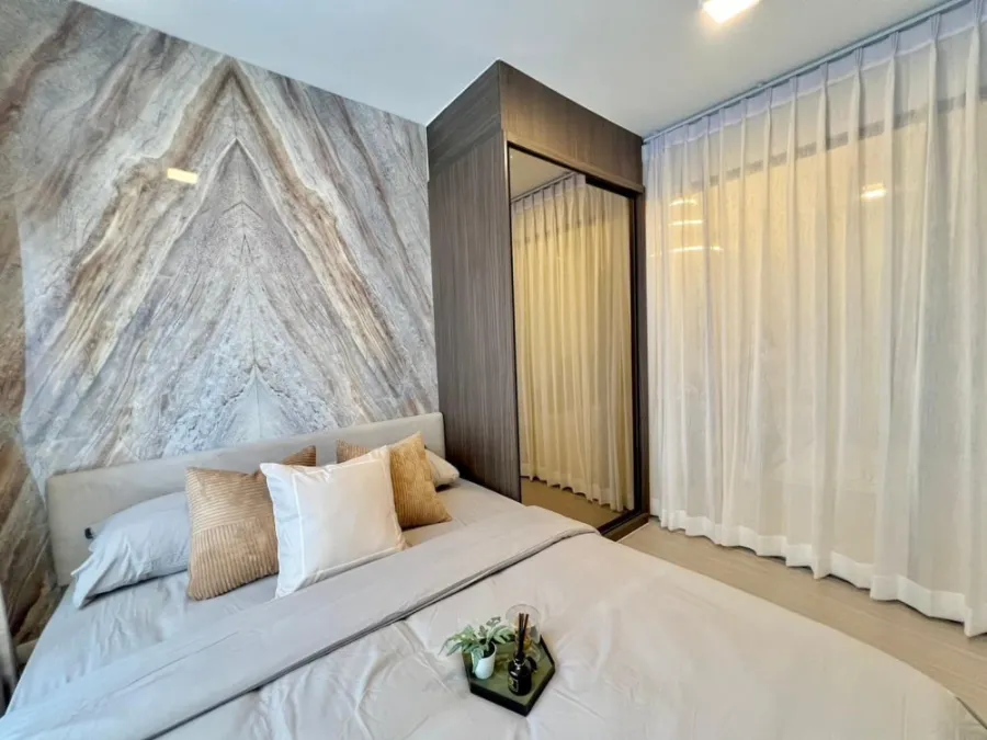 For rent: Quintara Phume Sukhumvit 39, corner room, garden view, unblocked view, good price, must hurry and reserve now.