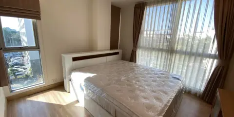 For rent, The Niche Citi Ladprao 130, corner room, city view, comes with complete furniture and elec