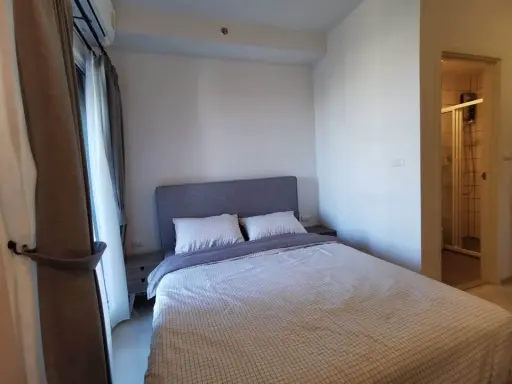 For rent: Chapter One Eco Ratchada-Huai Khwang. Corner unit, offering privacy. Great value! Book now!