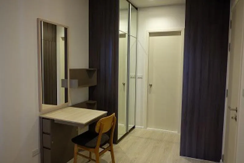 ให้เช่า quinn condo รัชดา วิวสระว่ายน้ำน้ำ ตึกB ใกล้MRTเดินทางสะดวก เชื่อมต่อง่ายทุกการรเดินทาง ด่วน
