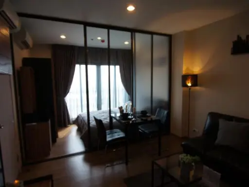 Condo for rent or sale, The Tree Rio Bang O Station, next to MRT Bang O, move now, don't hesitate !!