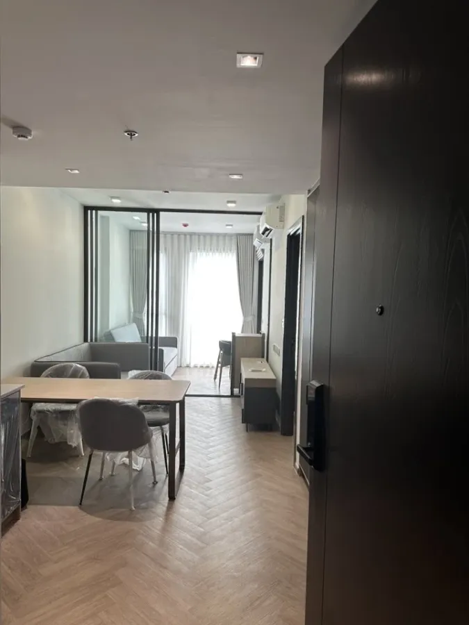 For rent: Chapter Chula Samyan, 1 bedroom, 1 multipurpose room, 1 walk-in closet, spacious living space, don't miss it!