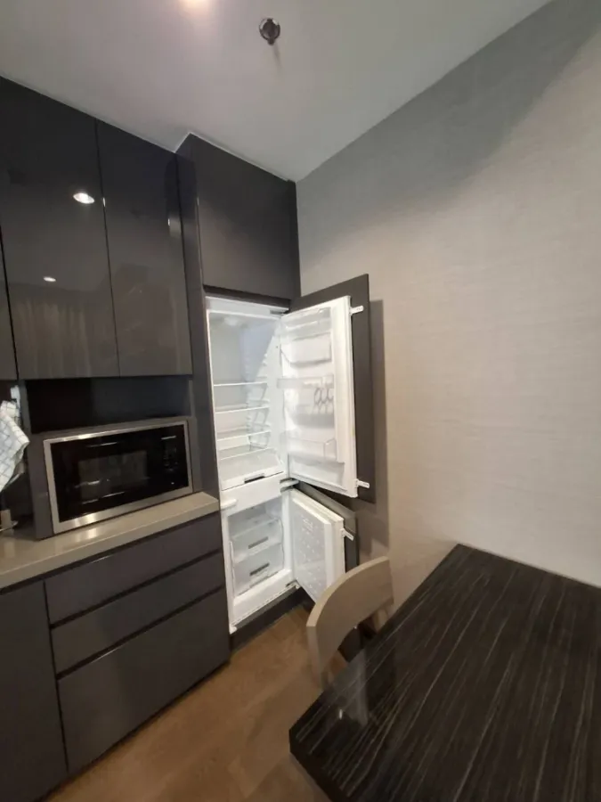 For sale or rent: The Diplomat Sathorn. Spacious room with plenty of living space. Everything you need in one place. Come and reserve now!