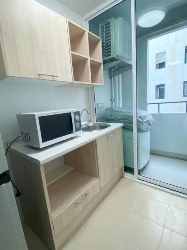 For rent plum condo paholyothin 89, phase 4, building A, 3rd floor, studio room, don't just look at it, hurry to reserve it.