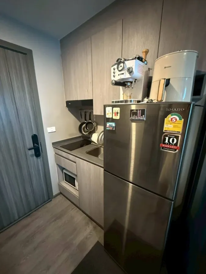 Condo for rent THE ORIGIN Sukhumvit Sailuat E22 Station, ready to move in, garden view, not on the road, fully furnished + electrical appliances, book