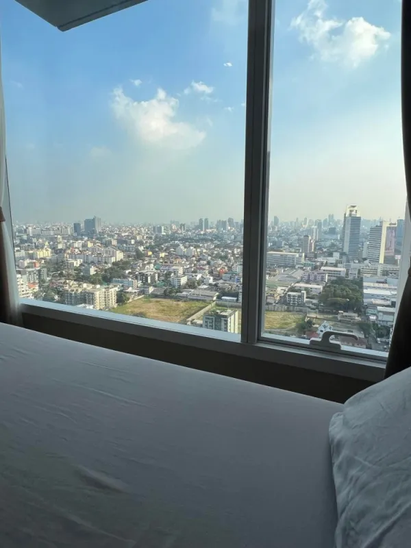ให้เช่า The Saint Residences ห้องน่าอยู่ เฟอร์+เครื่องใช้ไฟฟ้าครบชุด วิวเมือง จองก่อนได้ก่อนจ้า