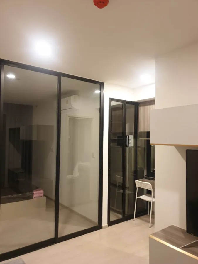 Knightsbridge for rent Phaholyothin-Inter The room is very nice, fully furnished, easy to travel. If you miss it, you will regret it.