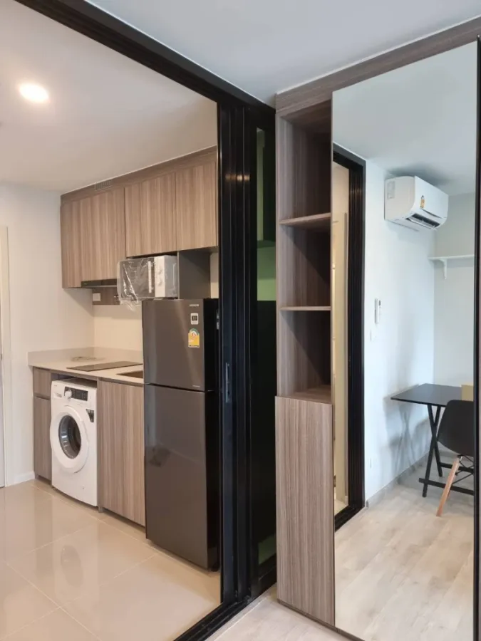 ให้เช่า The Origin Sukhumvit 105 วิวสระน้ำ สวย โปร่ง โล่ง Walk-in closet พร้อมเฟอร์ครบ หิ้วกระเป๋าเข้าอยู่ได้เลย