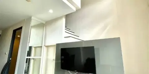 ขาย Beyond Sukhumvit ห้อง Duplex ชั้น 5 พื้นที่ใช้สอยเพียบ ตกแต่งอย่างดี พร้อมเข้าอยู่ จองเลย