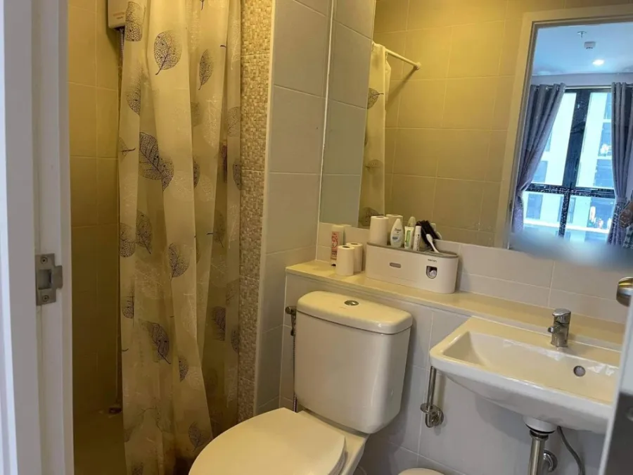 Pinklao Pinklao Condo Rental sell, Livable Room, Fully priced in one place. Don't hesitate to book.