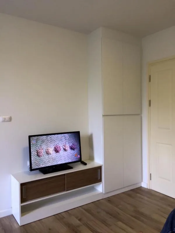 For rent, Dcondo Rangsit, 1 bedroom, 1 bathroom, garden view, very private, ready to move in Plus, the price is still very cheap, so hurry up.