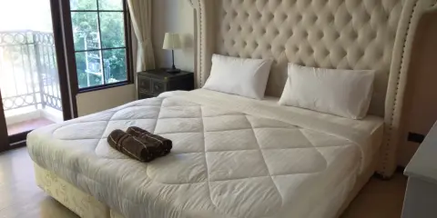 ขาย The Venetian Signature Condo Resort Pattaya ห้องสตูดิโอ ทำเลดี มองเห็นวิวสระสวย ไม่บล็อค จองเลย