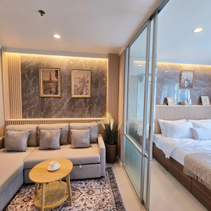 For sale: Lumpini Ville Wongamat-Naklua, beautifully decorated unit on the 7th floor with sea view. Everything you need is here. Don't miss out!