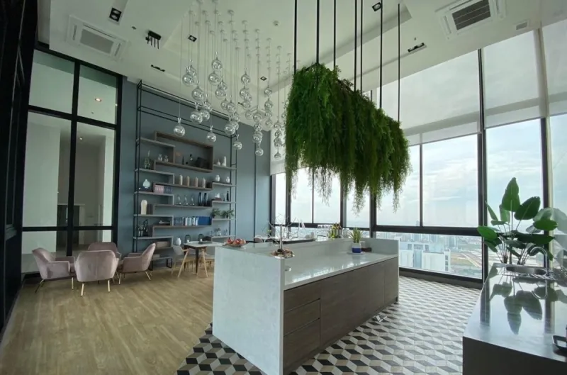 ขาย ให้เช่า!! คอนโด นิช โมโน เมกา สเปซ บางนา ชั้น 28 วิวสระว่ายน้ำ ห้องสวย โทนสีสบายตา จองเลย!!