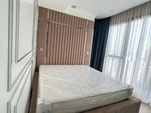 Condo for rent, Ashton Asoke, spacious room, bright color, full facilities, 34th floor, great view, book now