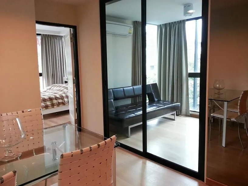 Condo for sale, for rent, Bangkok Felix Sukhumvit 69-2, road side, corner room, quiet, ready to move in.