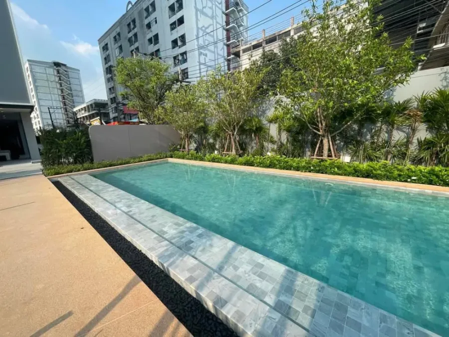 ขายดาวน์ IDEO Ramkhamhaeng - Lam Sali Station ห้องstudio ชั้น 24 ได้วิวสูง รีบมาจับมาจองเลย