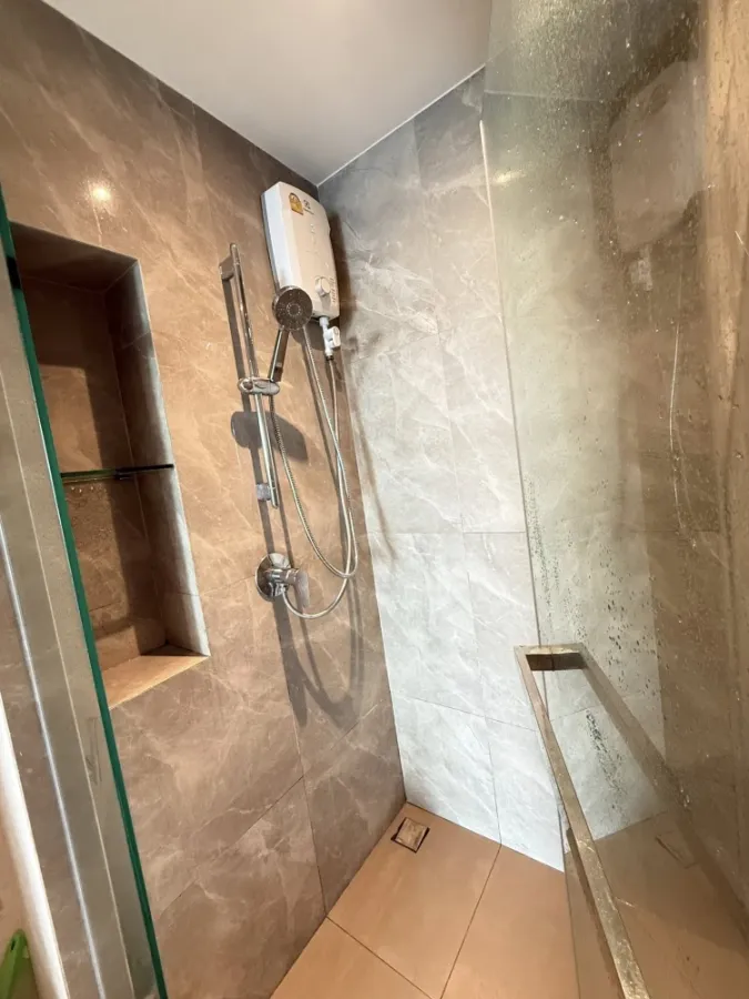 Condo for rent: The Privacy S101. Ready to move in, fully furnished. Book today! Don't miss out!