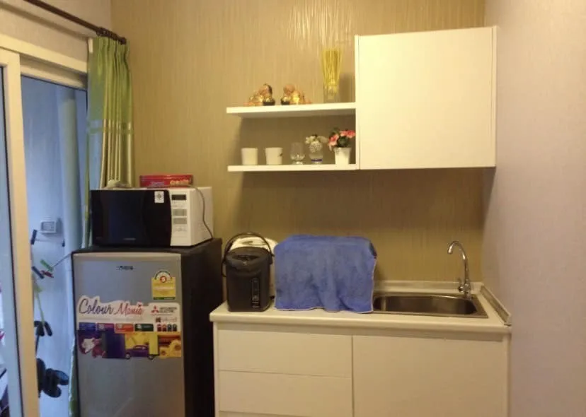 For sale, rent, The Trust Condo, Central Pattaya (Central Pattaya), decorated with wallpaper. Very good price. Hurry.