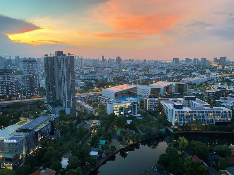 ขายคอนโด The Base Sukhumvit 77 ห้องวิวดีที่สุด ชั้น 28 เฟอร์ครบชุด จองได้เลยจ้า ด่วนๆ