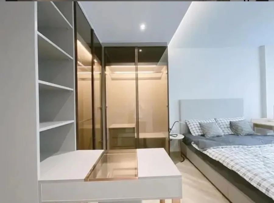 For rent Chapter Thonglor 25 ห้อง STUDIO มาพร้อมตู้เสื้อผ้า Buit-In ขนาดใหญ่ น่าอยู่มาก รีบจับจองเลย