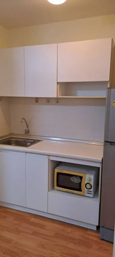 For rent, Lumpini Condo Town Rattanathibet, 5th floor, fully furnished, ready to move in, reasonable price, don't miss it!!