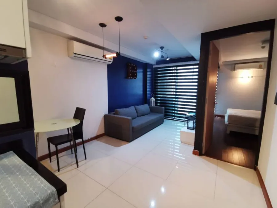Sale/Rent Urgent!! Condo Le Cote Thonglor 8, fully furnished. Close to shopping areas, hurry and book now!!