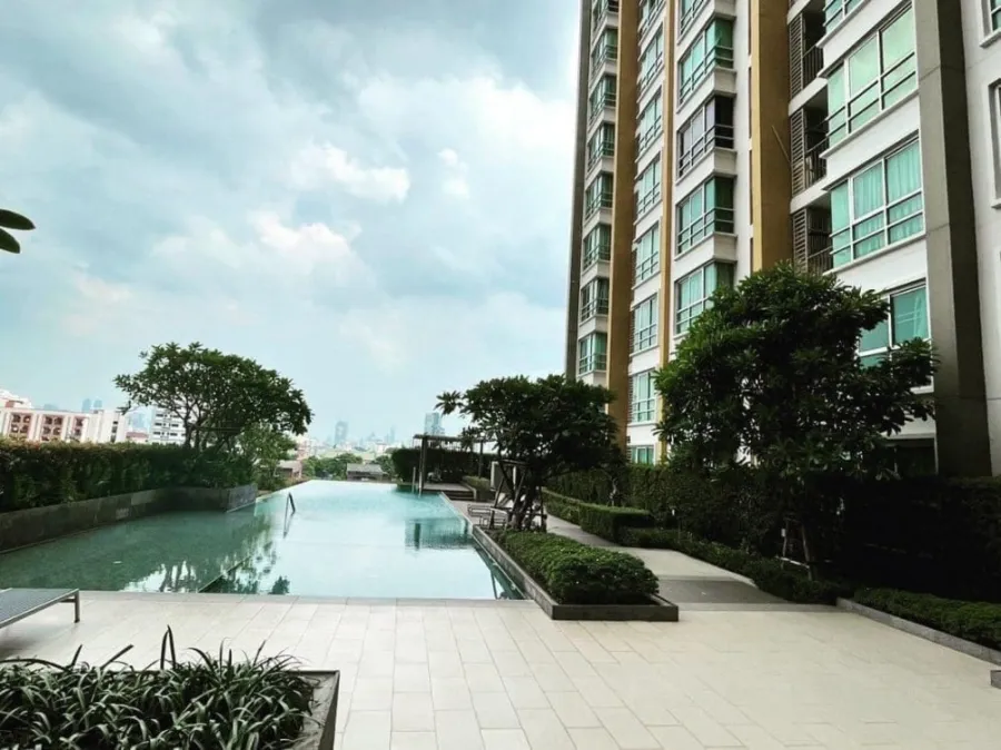 For rent, U Delight @ Chatuchak Station, corner room, high floor, separating the room Don't just look at it and reserve it.