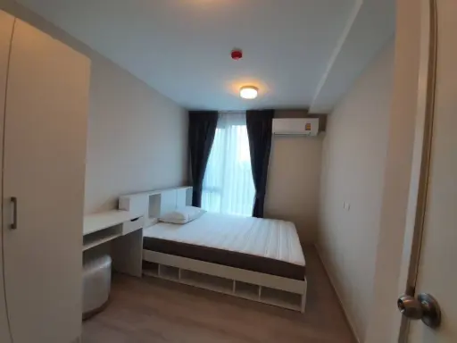 Plum Condo Ramkhamhaeng 60 for sale. Corner unit, 7th floor. Receives morning sunlight, keeping it cool and comfortable all day. Reserve now to secure